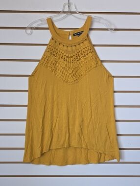 Cable & Gauge Crochet Yoke Halter Tank Med